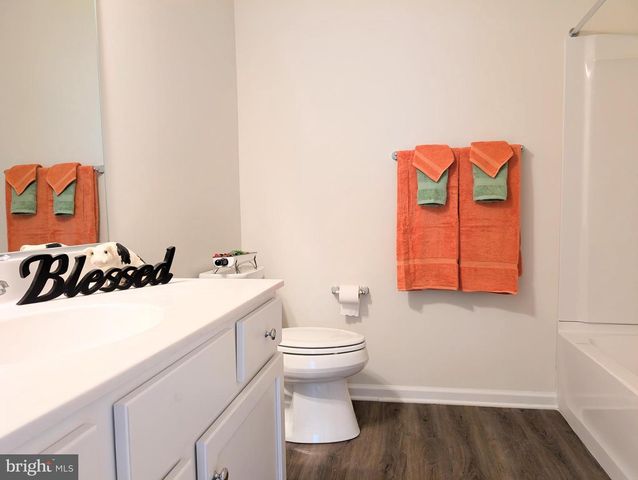 19 PRESTWICK LN, Williamstown, NJ 08094