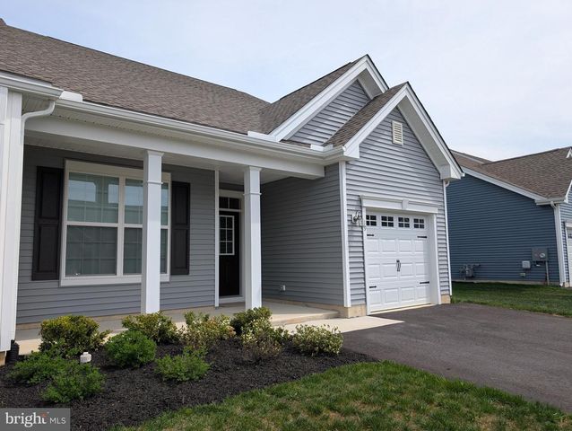 19 PRESTWICK LN, Williamstown, NJ 08094