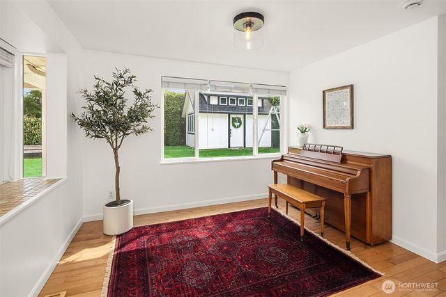 24109 107th Place W, Edmonds, WA 98020