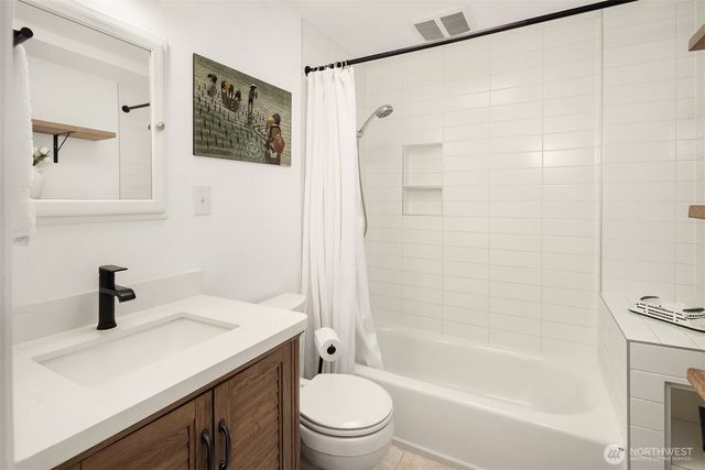 24109 107th Place W, Edmonds, WA 98020