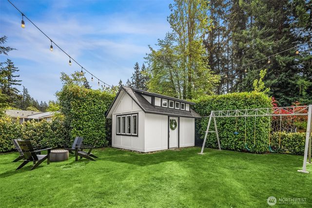 24109 107th Place W, Edmonds, WA 98020