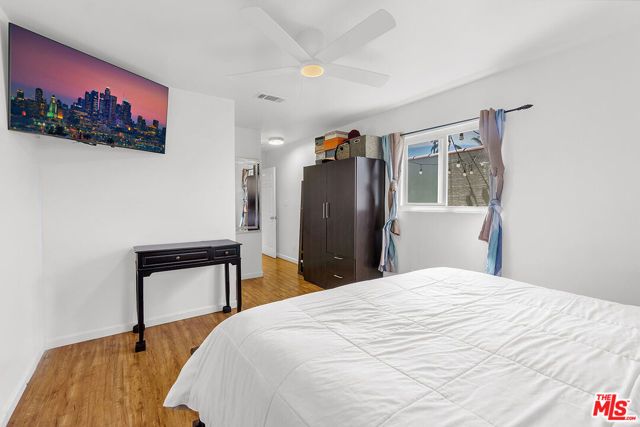 8823 S Wilton Place, Los Angeles, CA 90047