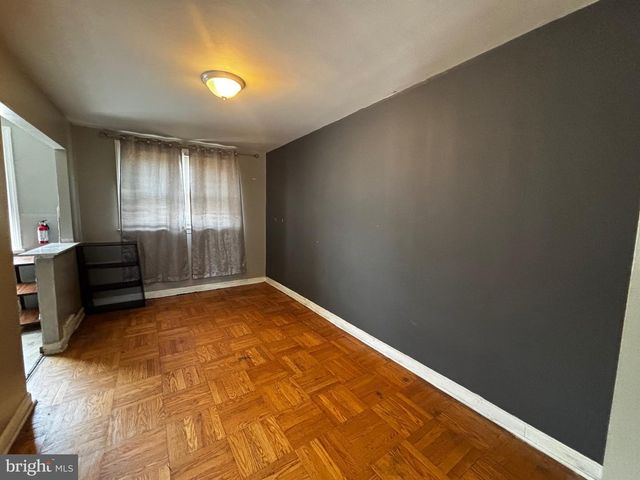 5942 B ST, Philadelphia, PA 19120