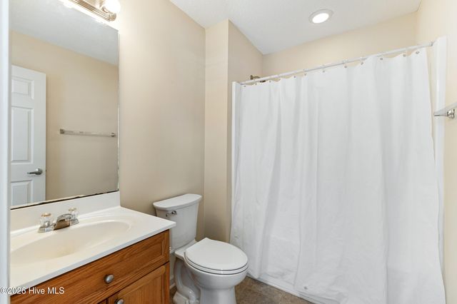 1024 Bridgeport Way, Leland, NC 28451