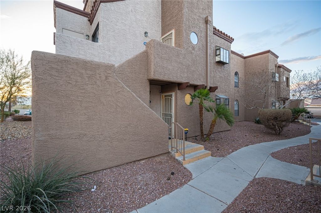 2969 Juniper Hills Boulevard 103, Las Vegas, NV 89142 — photo 2