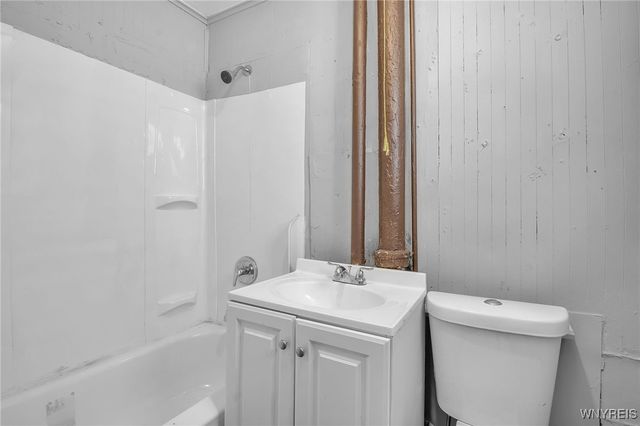 37 Pershing Avenue, Buffalo, NY 14211