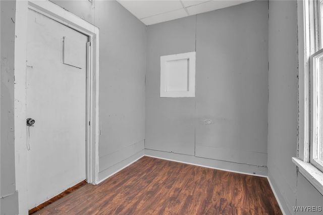 37 Pershing Avenue, Buffalo, NY 14211