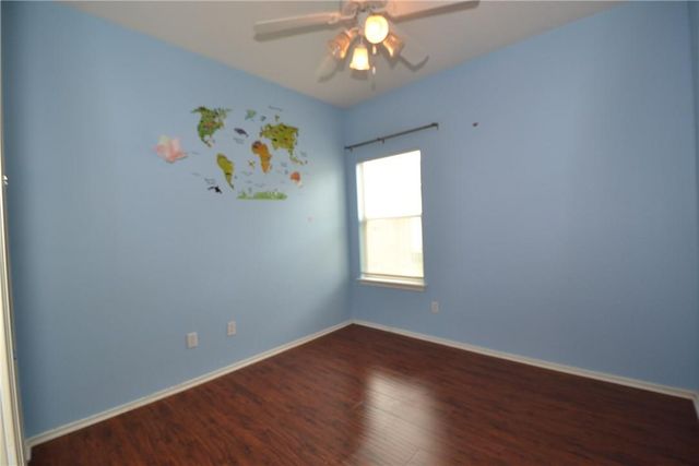 112 Brown ST, Hutto, TX 78634