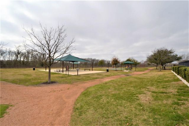 112 Brown ST, Hutto, TX 78634