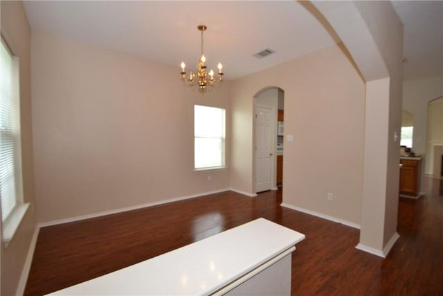 112 Brown ST, Hutto, TX 78634