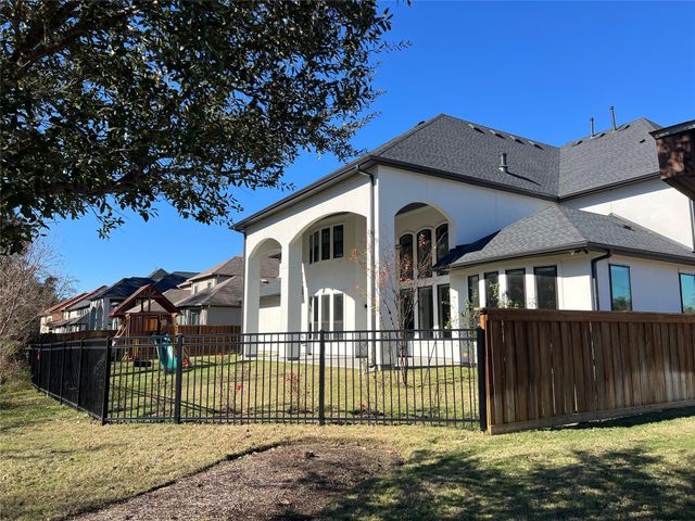 8526 Tombron Grove Road, Magnolia, TX 77354