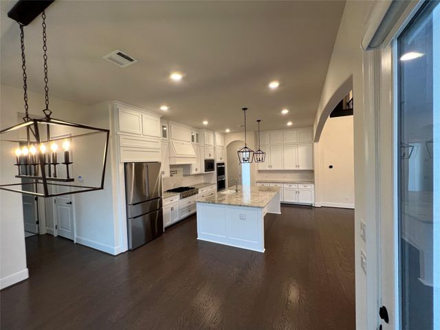 8526 Tombron Grove Road, Magnolia, TX 77354