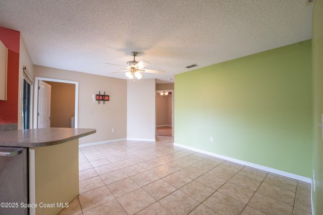 2390 Queens Street SE, Palm Bay, FL 32909