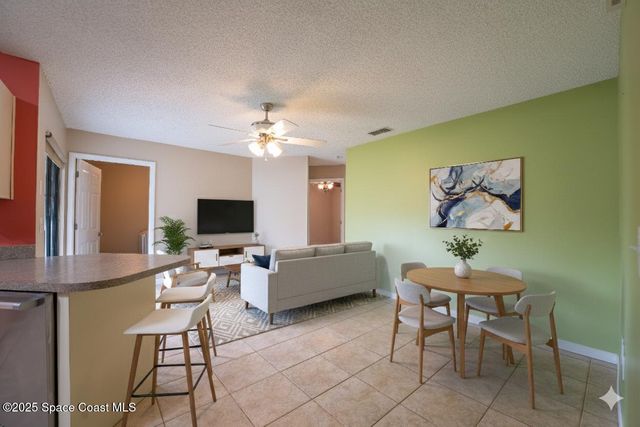 2390 Queens Street SE, Palm Bay, FL 32909