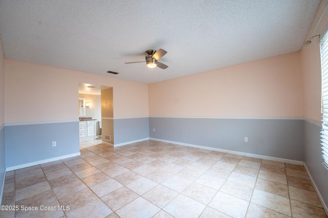 2390 Queens Street SE, Palm Bay, FL 32909