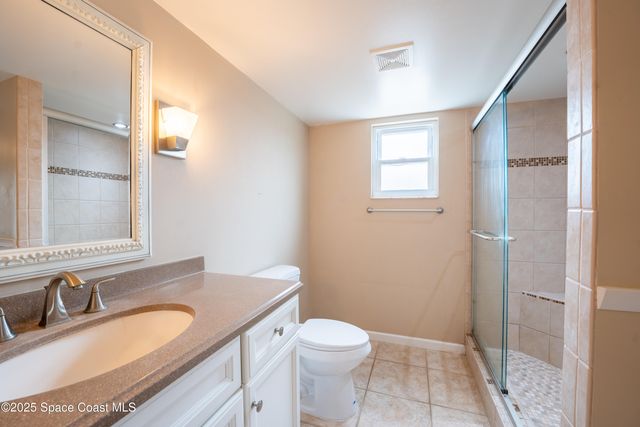 2390 Queens Street SE, Palm Bay, FL 32909