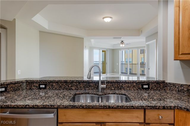 2745 1st ST 1406, Fort Myers, FL 33916