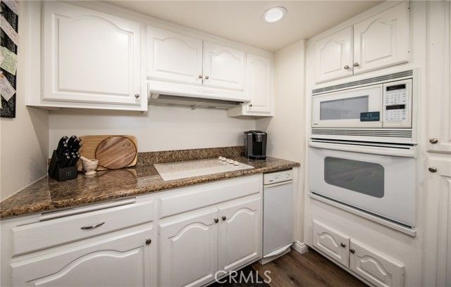 5555 Canyon Crest 2G, Riverside, CA 92507