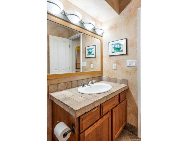 29360 Northstar Ln, Evergreen, CO 80439