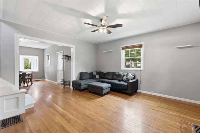 419 N Monroe Street, Lowell, MI 49331