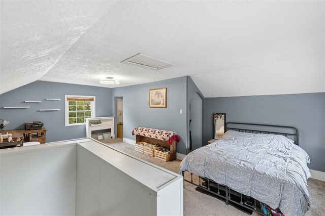 419 N Monroe Street, Lowell, MI 49331