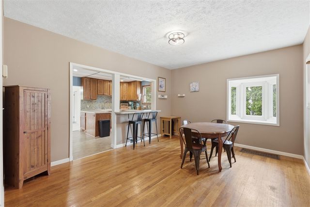 419 N Monroe Street, Lowell, MI 49331