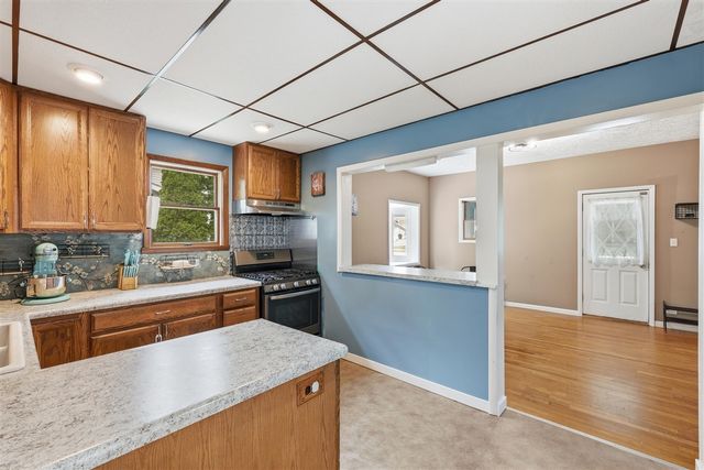 419 N Monroe Street, Lowell, MI 49331