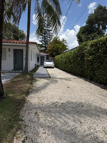 2401 SW 16th Ct, Miami, FL 33145