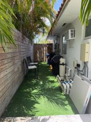 2401 SW 16th Ct, Miami, FL 33145