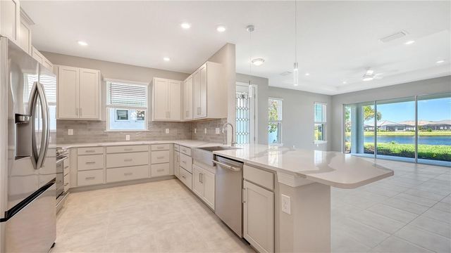 16139 ISOLA PLACE, Bradenton, FL 34211