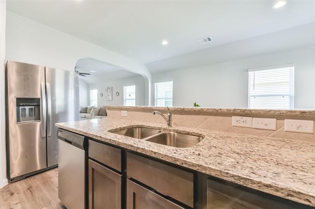 5522 Briana Dee Drive, Rosharon, TX 77583