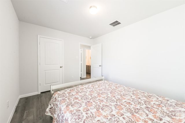 5522 Briana Dee Drive, Rosharon, TX 77583