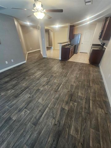 6011 Treasure Cove Road, Cove, TX 77523