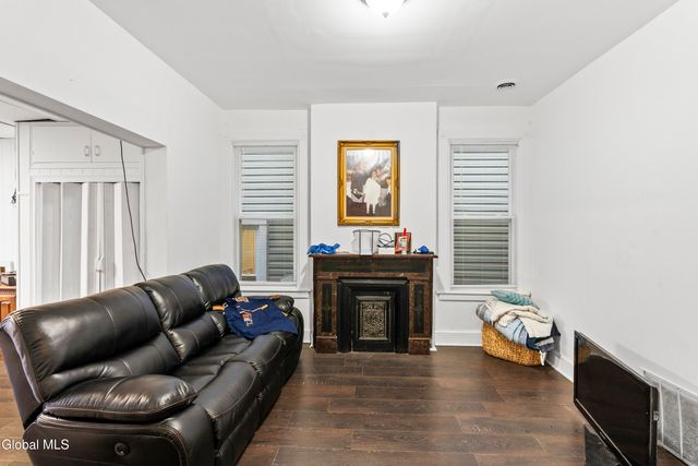 1447 Broadway, Rensselaer, NY 12144