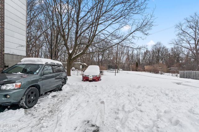 1447 Broadway, Rensselaer, NY 12144