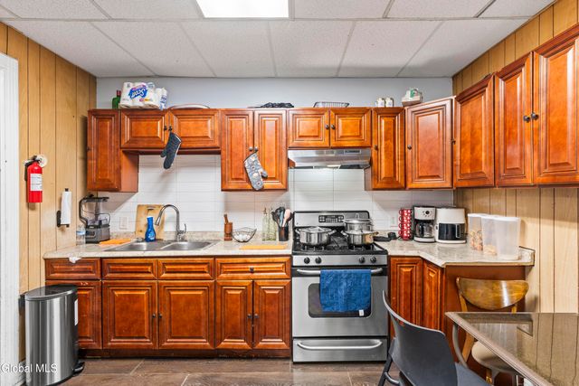 1447 Broadway, Rensselaer, NY 12144