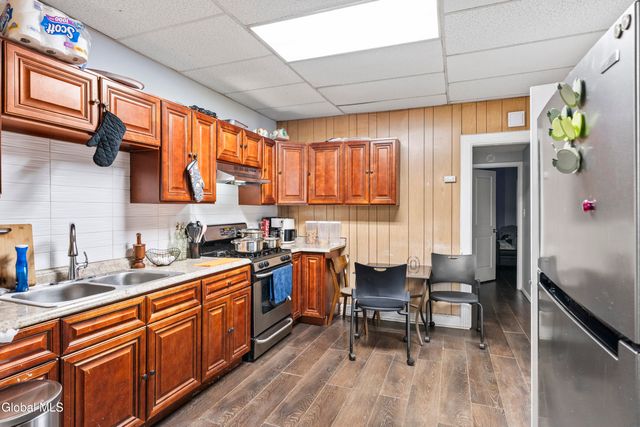 1447 Broadway, Rensselaer, NY 12144