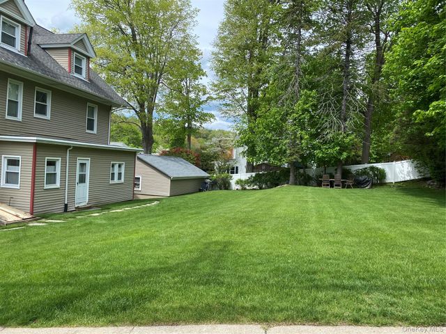 129 Washington Avenue 1 Side, Pleasantville, NY 10570
