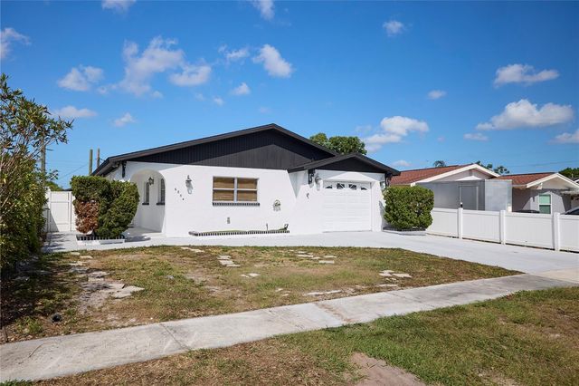 6804 N HUBERT AVENUE, Tampa, FL 33614