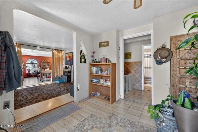 15290 Fawn Lane, Reno, NV 89511