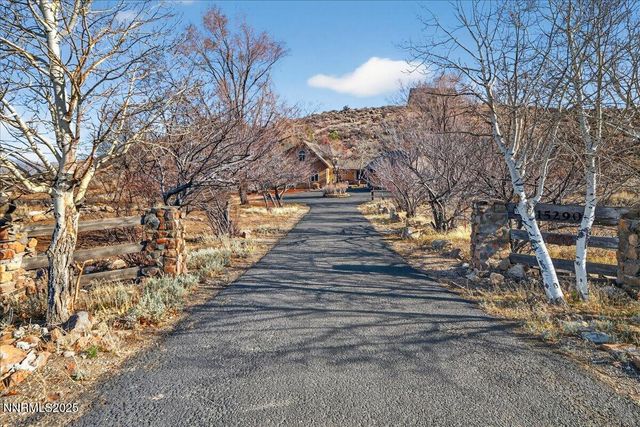 15290 Fawn Lane, Reno, NV 89511