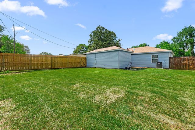 5602 Oriole Street, Houston, TX 77017