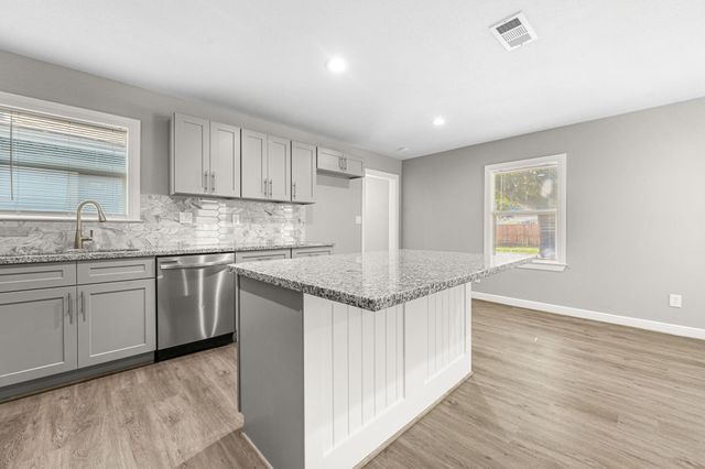 5602 Oriole Street, Houston, TX 77017