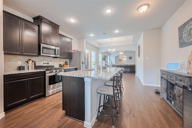 1214 Red Hills Drive, Rosharon, TX 77583