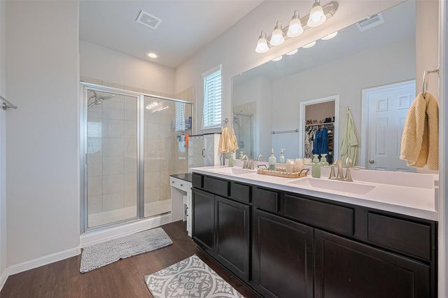 1214 Red Hills Drive, Rosharon, TX 77583