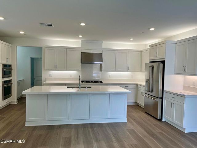 740 Edward Scholle Drive, Camarillo, CA 93010