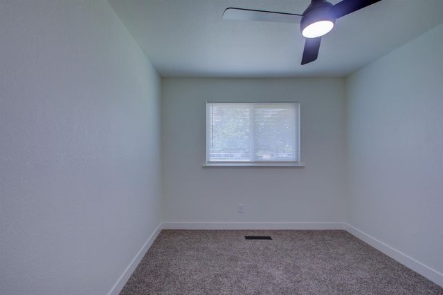 2540 E Childs, Merced, CA 95341