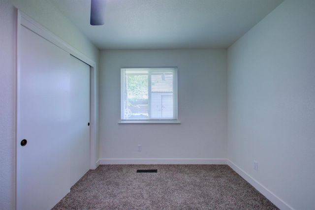 2540 E Childs, Merced, CA 95341