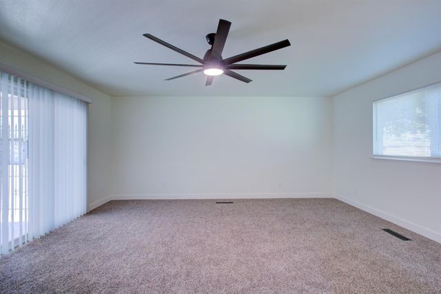 2540 E Childs, Merced, CA 95341