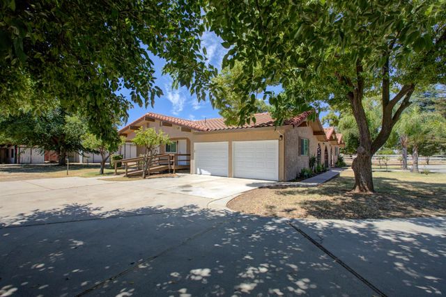 2540 E Childs, Merced, CA 95341
